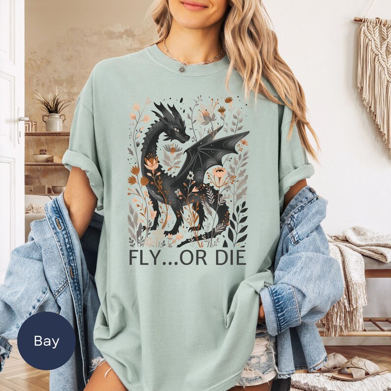 Fourth Wing Shirt, Basgiath War College t-shirt, Violet Sorrengail, Bookish Shirt, Xaden Riorson, Gifts For Readers, Fantasy Book Dragon