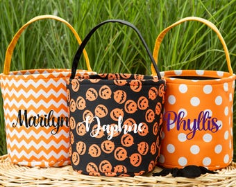 Kids Halloween Basket/Personalized Halloween Bucket/Halloween Candy Bag/Halloween Candy Tote/Halloween Name Tote,Halloween Gift For Boy Girl