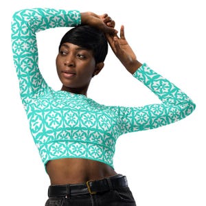 Recycled long-sleeve crop top | Turquoise with White Classic Flower Design | Sporty Crop Top | Active Wear | Beachwear | Swim and Sports Top