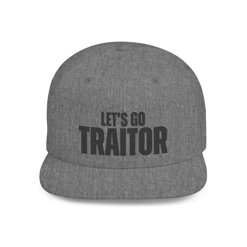 Gorra anti Trump personalizada, gorra de béisbol anti MAGA, ajustable con cierre a presión 8647, gorra FDT bordada - Gorra "Let's Go Traitor", bordado negro sobre fondo oscuro imagen 1