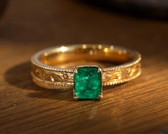 Anillo de esmeralda, piedra principal personalizada, anillo grabado a mano, anillo de oro macizo de 18 k, anillo de compromiso único, joyería de uso diario para regalar.