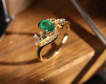 Natural Emerald Ring, 18k Solid Gold Ring, Unique Engagement Ring, Women Emerald Ring, Statement Emerald Gift For Her, Vintage Emerald Ring