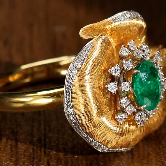 Brushed Gold Ring With Emerald, 18k Solid Gold Oval