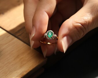 Natural Emerald Ring, 18k Solid Gold Ring, Unique Engagement Ring, Women Emerald Ring, Statement Emerald Gift For Her, Vintage Emerald Ring
