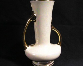 Vtg. Iridescent Lusterware Vase with 22k Gold Handles Pastel Swirl Glaze #4298