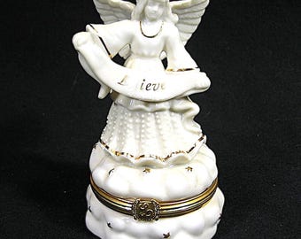 Lenox Angel of Faith Treasure Box With Original Gold Star Charm #4288