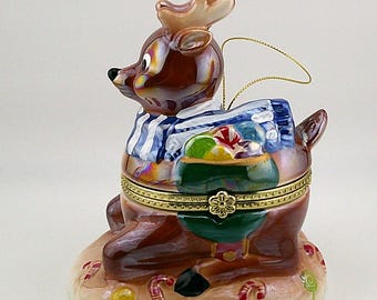 Mr. Christmas Porcelain Reindeer Music Box Santa Claus Animated Scene #4308