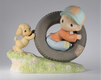 Vintage Precious Moments “I’ll Never Tire Of You” Figurine #3005 Free Shipping