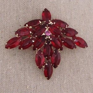 Vintage Red Marquis Cut Rhinestone Brooch Pink Round Center #5159 Free Ship
