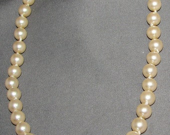 G Silver Pearls - Etsy