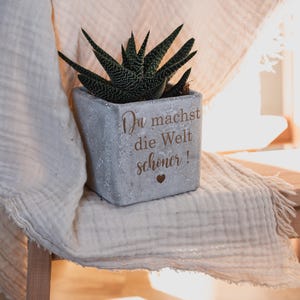 Flowerpot &quot;You make the world more beautiful&quot;, gift for mom for Mother&#39;s Day, birthday, gift for girlfriend, maid of honor