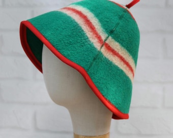 Gorro de sauna hecho a mano con manta de lana reciclada
