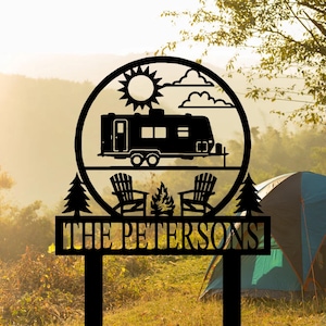 Happy Campers Yard Sign – Personalized Camping Sign with Family Name for RV, Campsite, or Cabin Decor