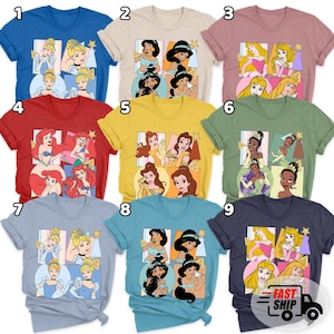 Op de afbeelding: Een collectie van negen shirts met korte mouwen in verschillende kleuren, elk met een ander prinsessenmotief. De shirts zijn blauw, beige, mauve, rood, geel, groen, lichtblauw, teal en marine. Elke afbeelding is een collage van prinsessenafbeeldingen.
