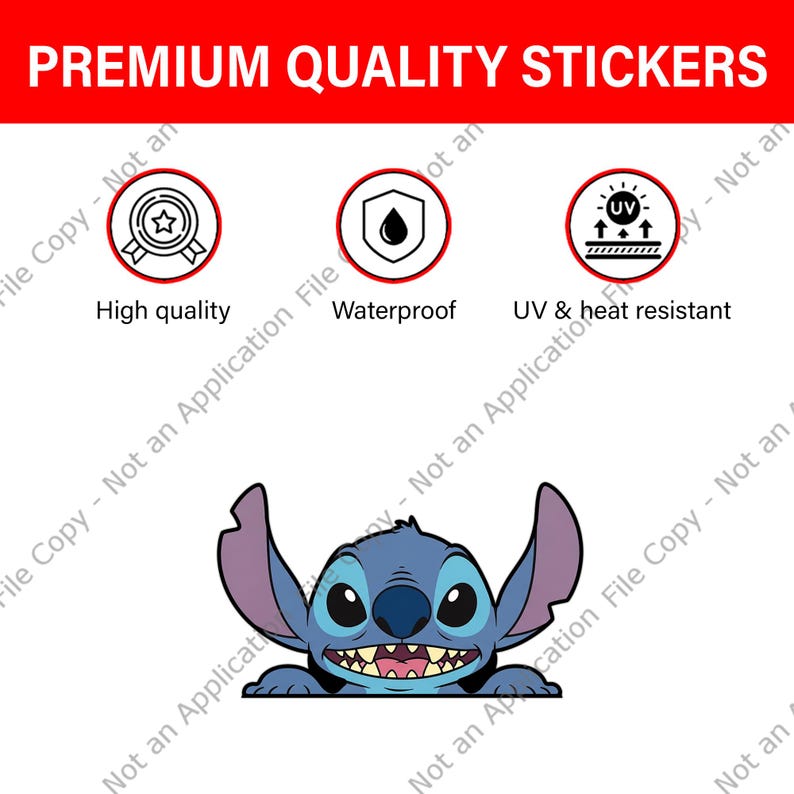 Puede incluir: Una pegatina de un personaje de dibujos animados azul con grandes orejas y una amplia sonrisa. La pegatina lleva la etiqueta "Premium Quality Stickers" e incluye iconos que indican alta calidad, impermeabilidad y resistencia a los rayos UV y al calor.