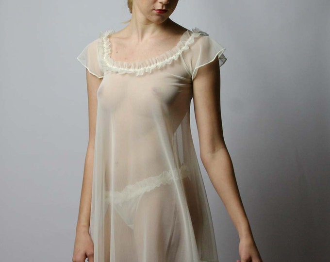 женская ночная рубашка с взъерошенным декольте - RUFFLES нижнее белье и пиж...