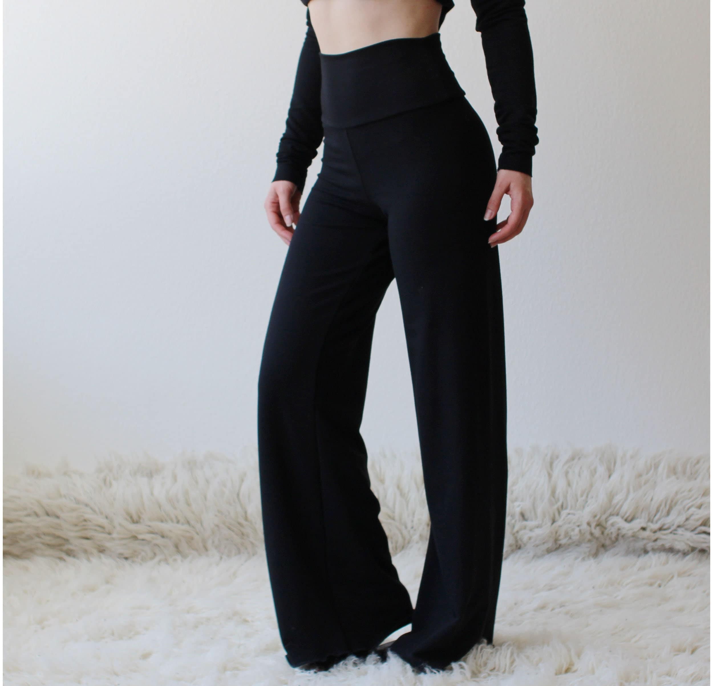 Wide Leg Pants With a High Waist in Tencel and Organic Cotton