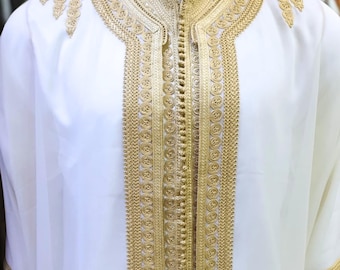 3 piece premium traditional men's outfit perfect for weddings and special occasions.