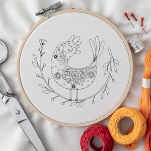 Floral Chicken Embroidery, Farmhouse Hen Hand Embroidery, Roster Hoop Embroidery, Animal Needle  Embroidery Design, 6 Sizes