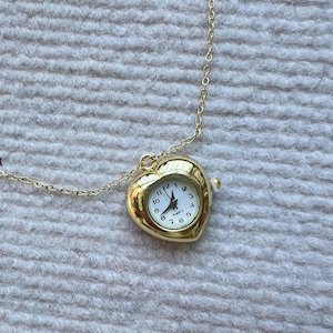 Vintage Elegant Gold Heart Watch Necklace, gold clock jewelry, Y2K jewelry, coquette watch choker necklace, wedding jewelry, gift for her.