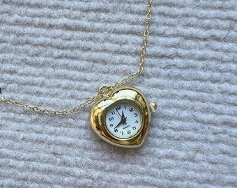 Vintage Elegant Gold Heart Watch Necklace, gold clock jewelry, Y2K jewelry, coquette watch choker necklace, wedding jewelry, gift for her.
