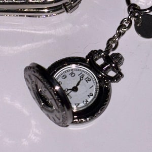 Vintage watch keychain,heart shape watch bag accessory,silver watch keychain,Y2K clock bag accessory, unique antique watch gift,unique gift.