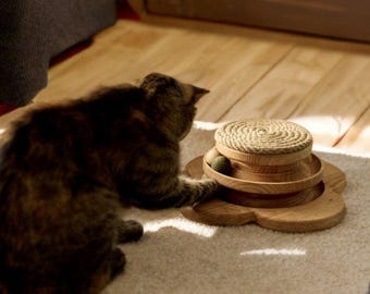 Interactive Cat Toy – Natural Wood Scratcher & Play Station  | Handmade  | Eco-Friendly  | Modern Cat Furniture
