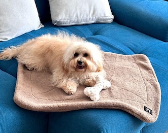 Luxury Plush Pet Blanket – Ultra-Soft Sherpa Dog Bed Cover | Couch Protector | Crate Mat | Travel Blanket for Dogs & Cats