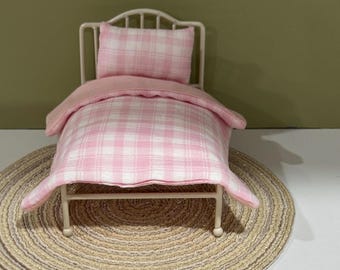 Hand crafted iron bath  Miniature Dollhouse Bed, Pink Gingham Bedding, 1:12 Scale