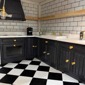 Ensemble de cuisine de luxe gris ardoise pour maison de poupée 1:12 | Mini-cuisine complète avec réfrigérateur | Meubles de maison de poupée modernes | Barbie Maileg Blythe