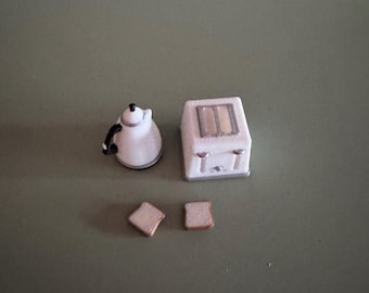 Miniature Toatser & Kettle -1.12 scale  perfect for any dollhouse, includes Toaster, Kettle and two pieces of toast.