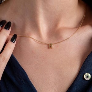 Collar con letras, collar de oro, collar con inicial, collar con nombre personalizado, regalos para esposas, regalos para mamás, regalo de mamás, regalo de cumpleaños para ella