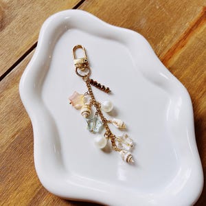 Ocean Dream Bag Charm, seashell charm, ocean lover charm, beach inspired gift, beach key chain, car accessories,