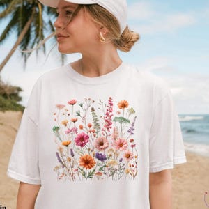 Comfort Colors® Vintage Pressed Flowers Shirt, Botanical Floral Tshirt, Boho Cottagecore Shirt, Wildflowers Floral Shirt, Gift for Gardener