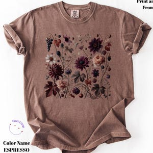 Comfort Colors® Vintage Pressed Flowers Shirt, Botanical Floral Tshirt, Boho Cottagecore Shirt, Wildflowers Floral Shirt, Gift for Gardener