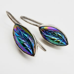 iridescent Green Leaf Earrings Art Deco Sterling Silver Vintage Glass Earrings 509 image 1