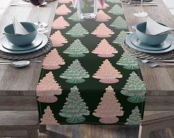 Vintage Ceramic Christmas Tree Table Runner: Pink & Green Holiday Decor