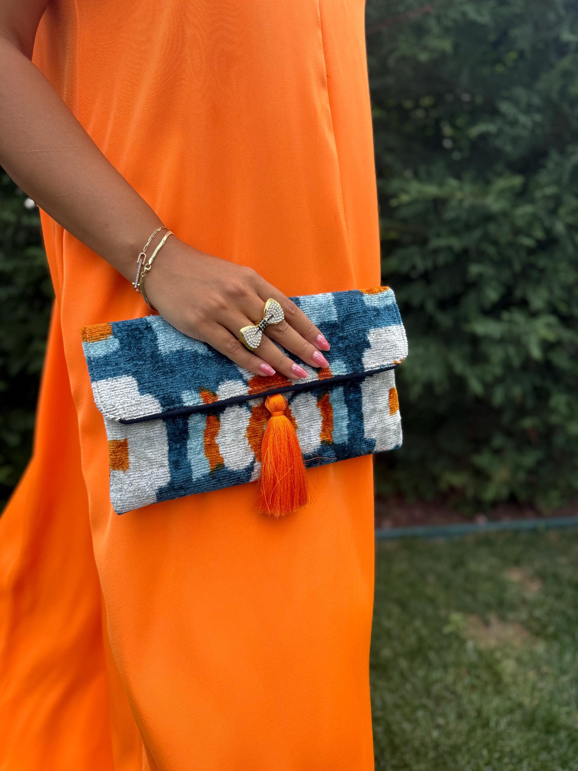 orange dress blue accessories Orange Dress Accessories