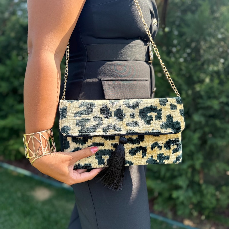 Garland Bag Ruth Clutch  - Dupioni Silk with Leopard Clasp main image 1