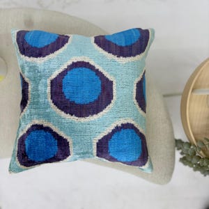 Turquise and Aqua Blue Velvet Ikat Pillowcase, Blue Tones Velvet Pillow Cover, Polka Dot Cushion, Handmade Ikat Pillow, Textured Cushion