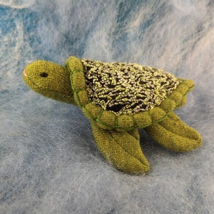 Sea Turtle, waldorf toy, eco friendly toy, all natural toy, toy turtle, stuffed turtle, stuffed animal, stuffed toy, Bild 3