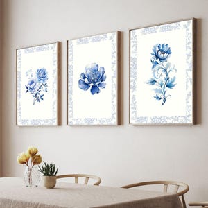 Arte de parede azul chinoiserie, arte de parede de 3 peças, impressão botânica, arte grandmillenial, arte de parede tríptica, botânica antiga, download digital