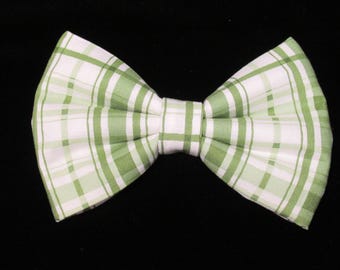 Green Holiday Christmas Plaid Dog Cat Bow Tie: Easy Collar Attachment