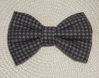 Gray & Black Houndstooth Winter Flannel Dog Cat Bow Tie: Easy Collar Attachment