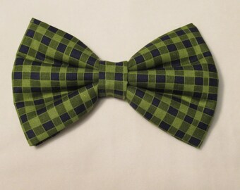Summer Green Navy Plaid Dog Cat Bow Tie: Easy Collar Attachment