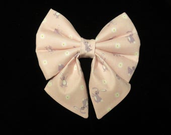 Bunny Hop with Daisies Pink Easter Lady Sailor Bow Tie: Easy Collar Attachment