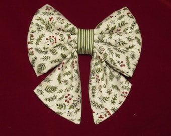 Mistletoe and Holly Berries Dog Cat Lady Sailor Bow: Easy Collar Attachment