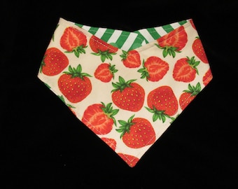 Dog Cat Bandana Reversible Strawberries Pet Scarf with Adjustable Snaps