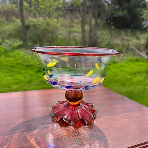 SÄLLSYNT Vintage MacKenzie Childs Smält Konfetti Konstglas Piedestal Skål Godisfat bild 6