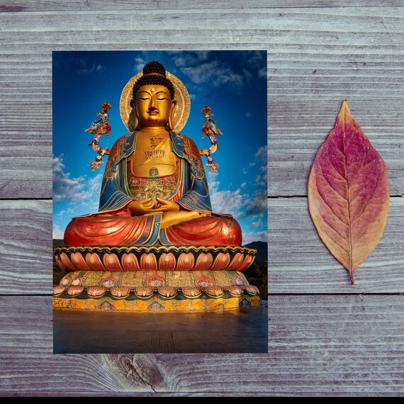 Postcard. Buddha (4) / A journey to inner peace / Thoughtful Buddha postcard